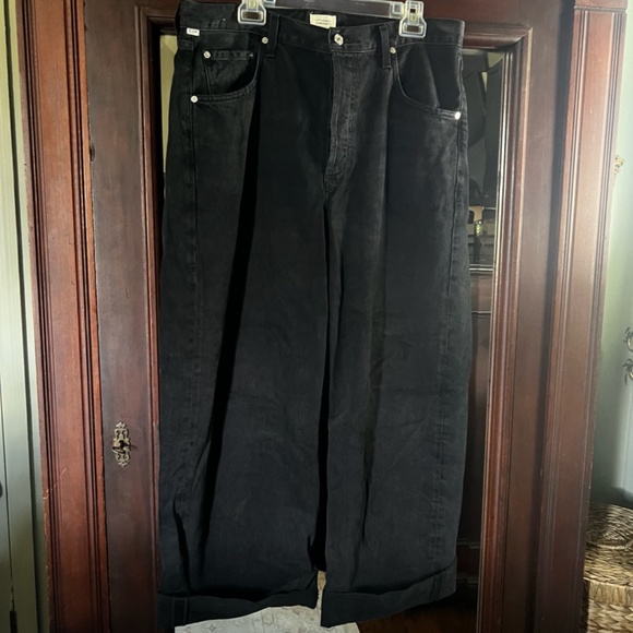 Citizens of Humanity Ayla Baggy Cuffed Crop Jeans  Ayla Baggy Cuffed Crop Jeans - Picture 2 of 6